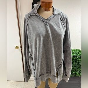 American Eagle Pullover Womens M This Feels Seriously Lived In acid wash gray